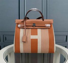 Picture of Hermes Lady Handbags _SKUfw121634108fw